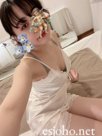 吉沢りりあ