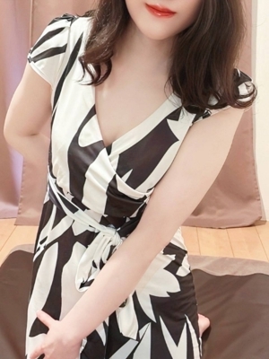 琴美（ことみ）