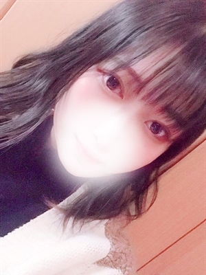 綾部 まりあ